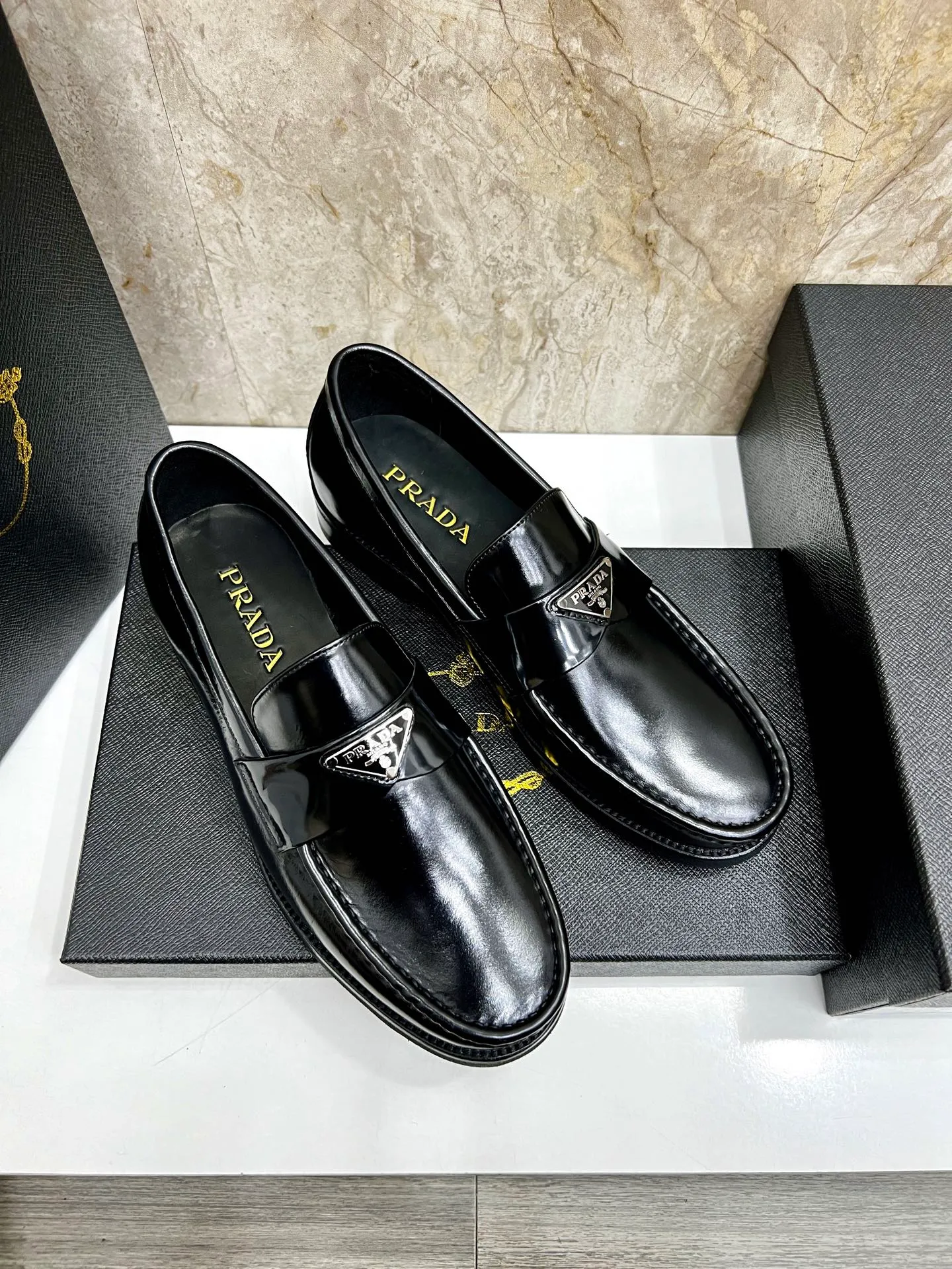 PRADA~ Size: 38-44 (customized 45/46 P: 💰880 P's original official website new high-end men's leather shoes, top-quality original replicas, made of imported open edge beads/calf leather, calf leather breathable lining, original leather outsole!